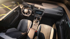 VW Tiguan 2020 Facelift R-Line Cockpit